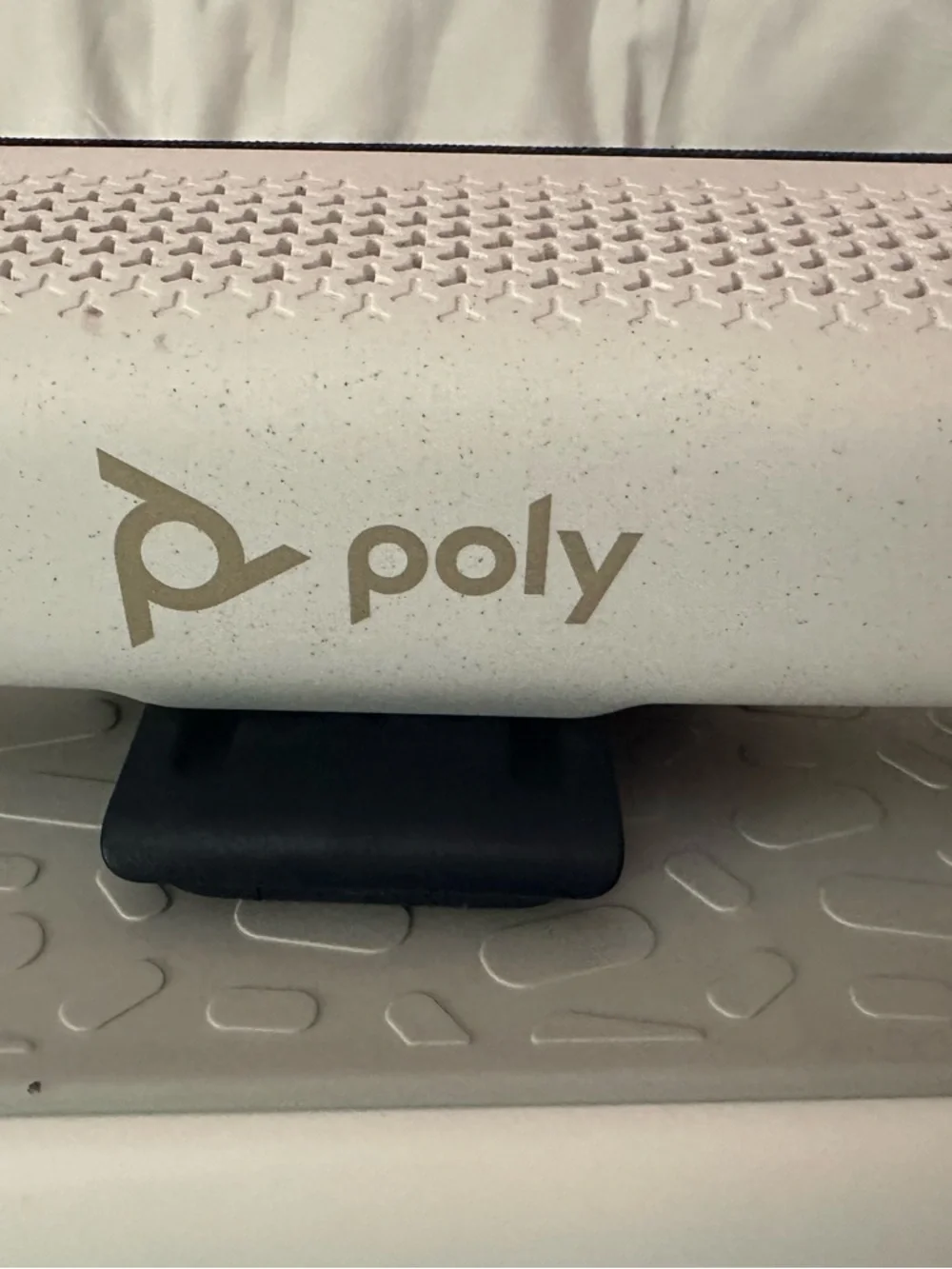 Poly Studio P15 Personal Video Bar (Plantronics + Polycom)